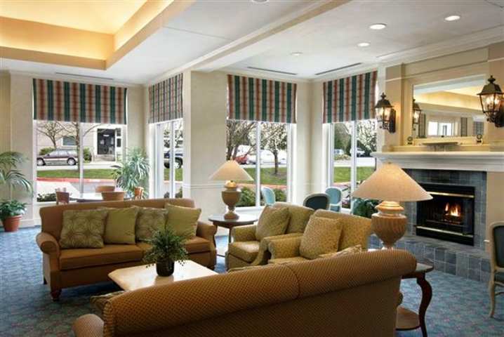 Hilton Garden Inn Portland Lake Oswego Interior photo